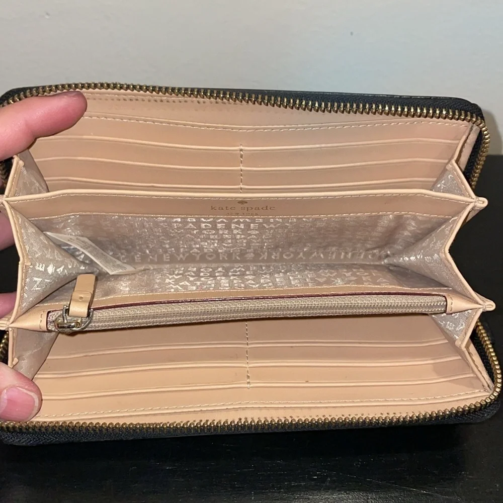 Kate Spade Black Embossed Croc‎ Leather Wallet.